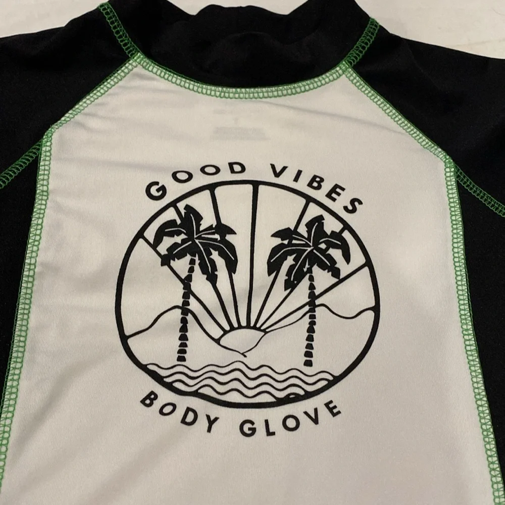 Body Glove Rash Guard water Shirt |Size 7 kids